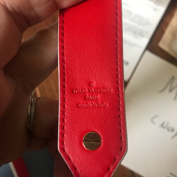 SOLD!Authentic LV Bandouliere XL strap in mono/red - Picture 7 of 8
